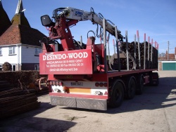Desindo stake lorry with unloading crane (click to enlarge) Desindo stake lorry with unloading crane (click to enlarge)